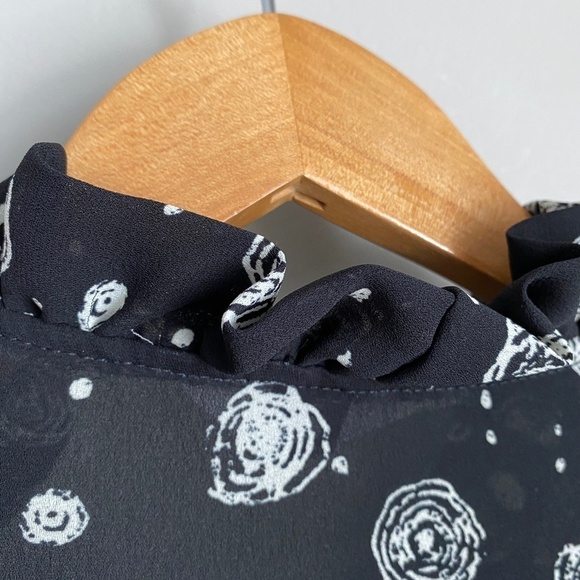 White Stag Women's Black Patterned Long Sleeve Sheer Blouse Size 10 - Picture 5 of 12